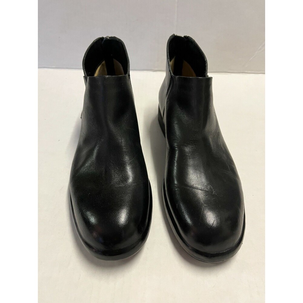 Del Carlo Black Leather Back Zip Ankle Booties Size 36.5 / 6.5 NWOB